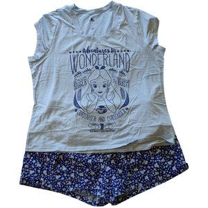 Disney Alice in Wonderland PJs XXL 2X